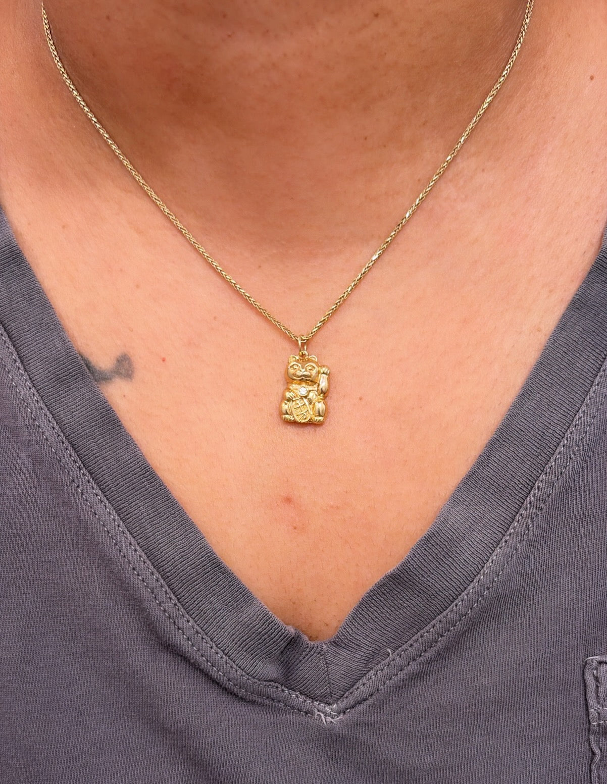 14k Lucky Cat Pendant